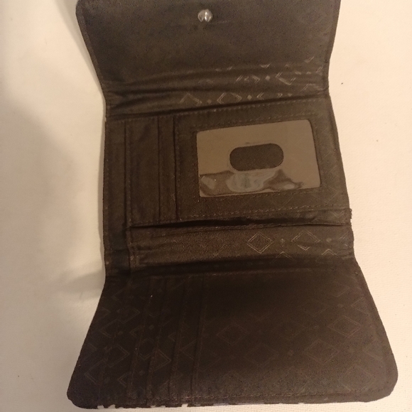 Vera Bradley Paisley Noir trifold women's  Wallet - Picture 4 of 5